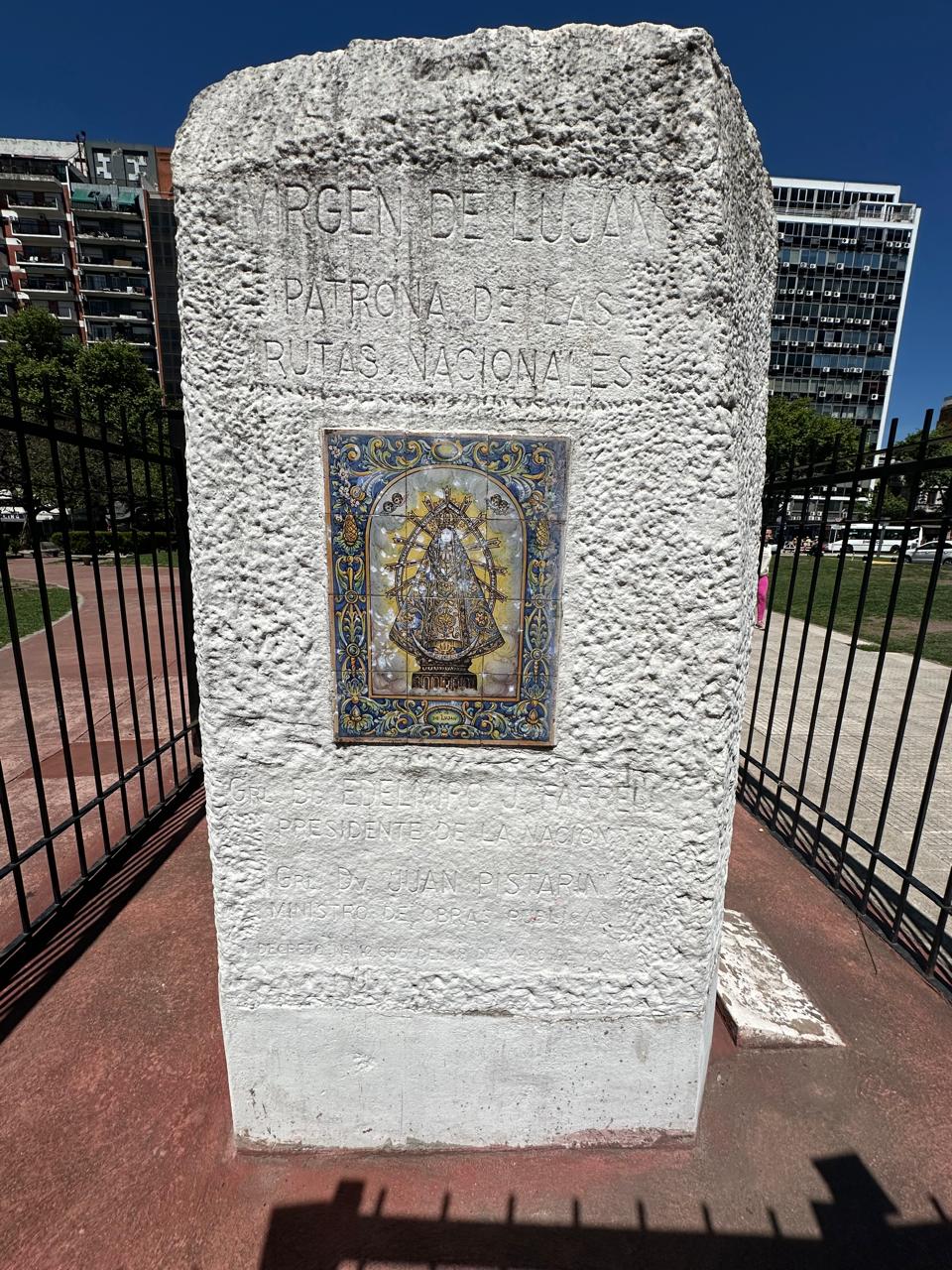 Monolito kilómetro 0