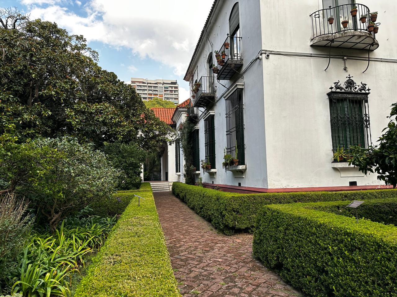 Museo Enrique Larreta
